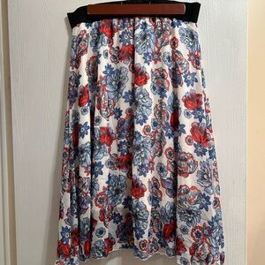 LuLaRoe Red White Blue Flower Jill Skirt